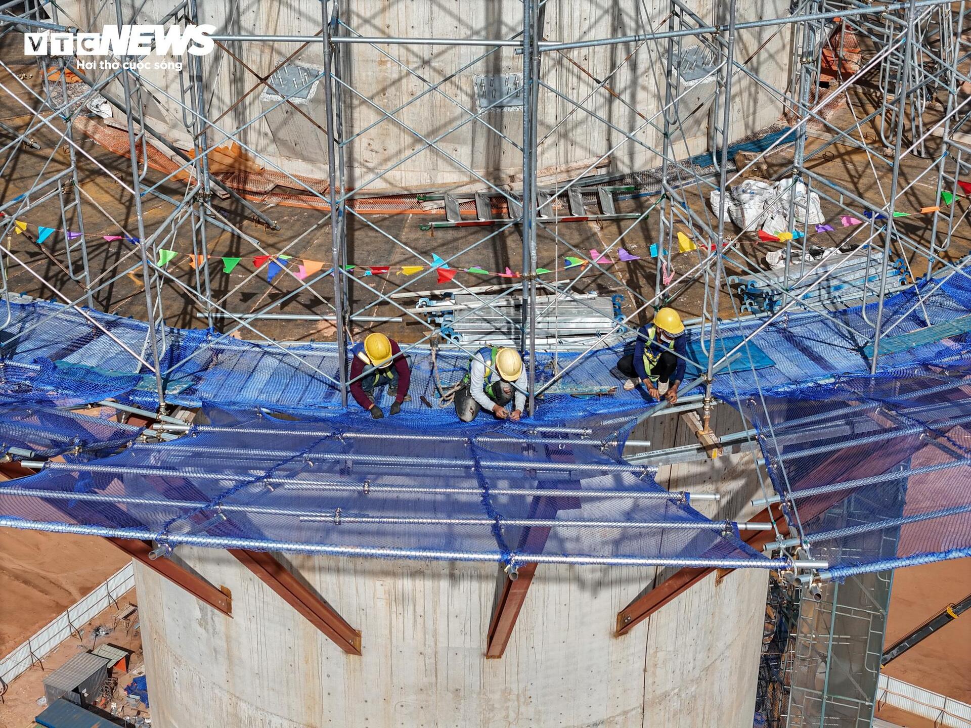 Cận cảnh tháp không lưu cao nhất Việt Nam tại sân bay Long Thành - Ảnh 7.