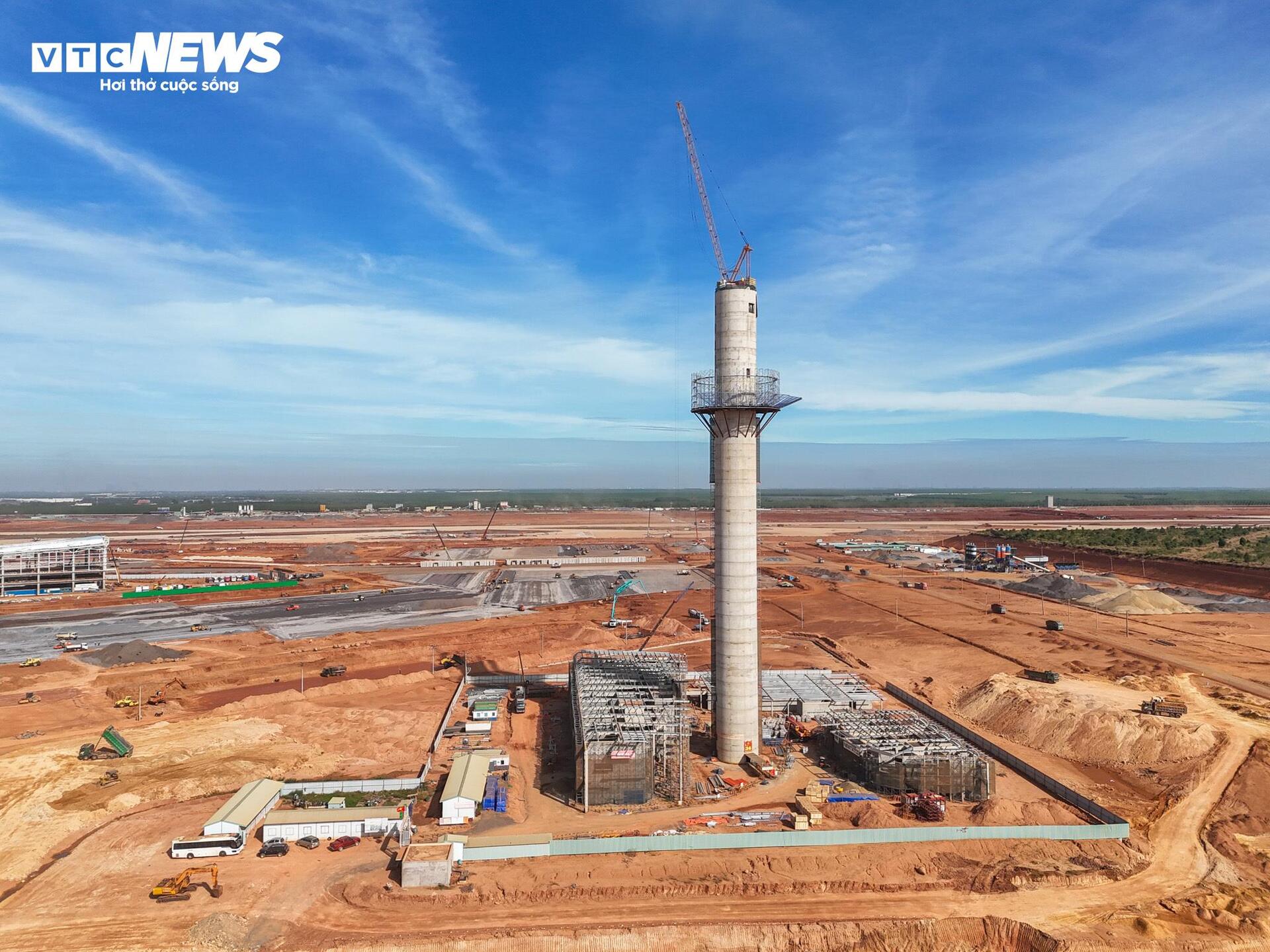 Cận cảnh tháp không lưu cao nhất Việt Nam tại sân bay Long Thành - Ảnh 4.