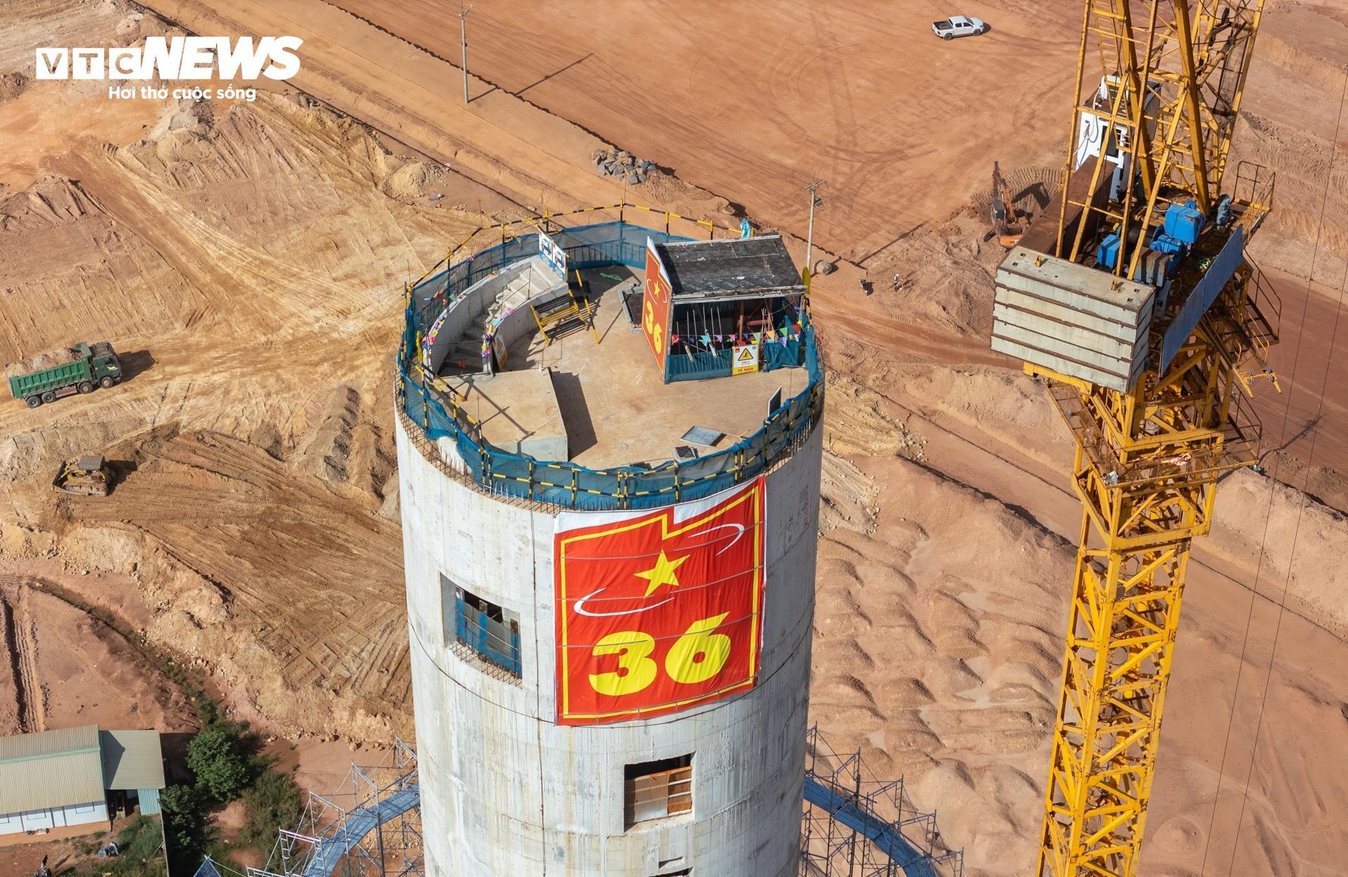 Cận cảnh tháp không lưu cao nhất Việt Nam tại sân bay Long Thành - Ảnh 6.