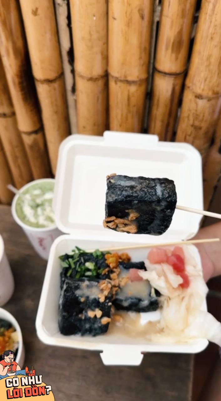 Cận cảnh m&oacute;n ăn vặt "th&uacute;i" nhất S&agrave;i G&ograve;n: Gi&aacute; đắt nhưng vẫn khiến giới trẻ đến tận s&acirc;n bay để ăn - Ảnh 12.