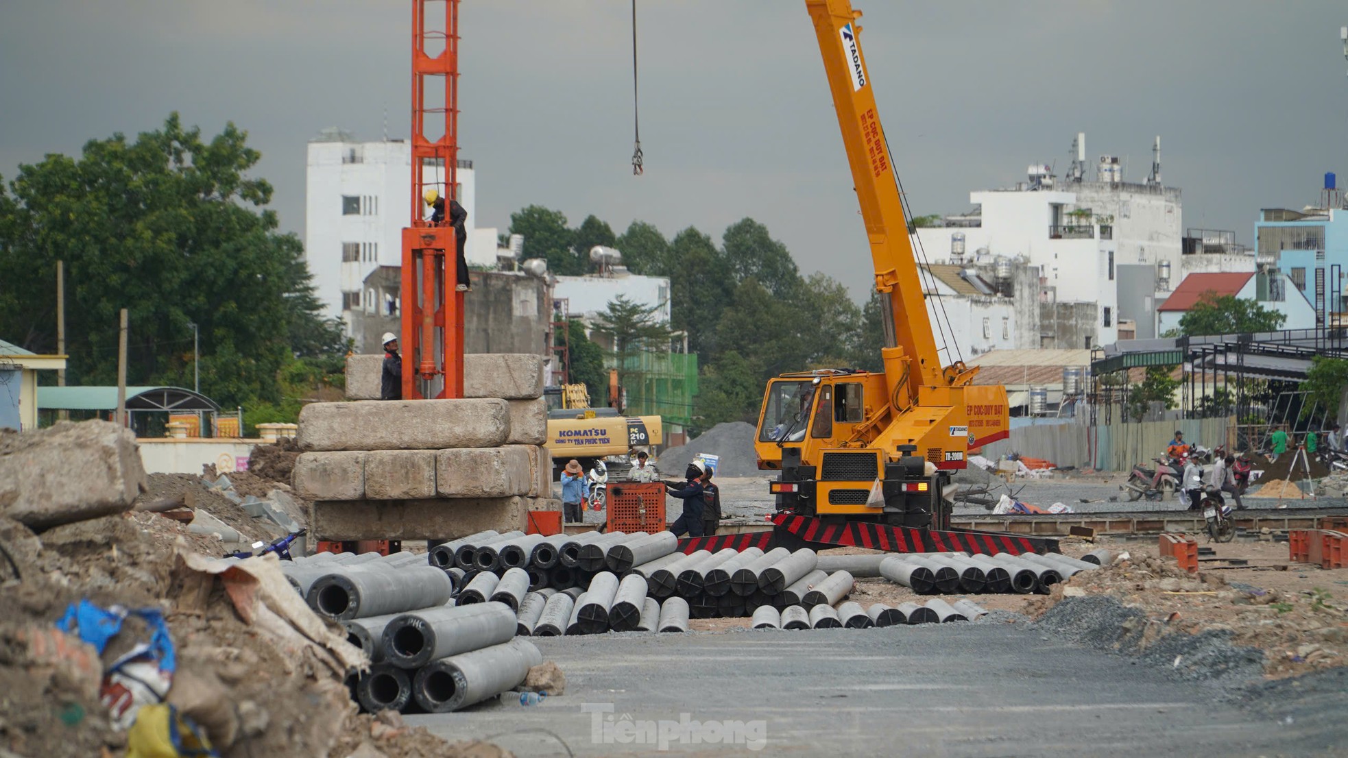 Diện mạo cầu vượt nối nhà ga T3 sân bay Tân Sơn Nhất - Ảnh 13.