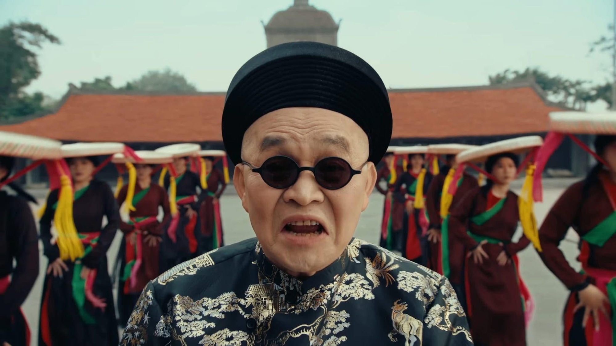 H&ograve;a Minzy trả lời về con số 8 tỷ đồng l&agrave;m MV Bắc Bling, c&aacute;t-x&ecirc; của Xu&acirc;n Hinh g&acirc;y x&ocirc;n xao- Ảnh 5.