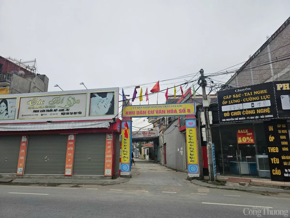 Xôn xao hình ảnh nhà máy sản xuất sản phẩm tăng cường sinh lý "công nghệ Hàn Quốc" của vợ chồng Phú Lê - Ảnh 1. Xôn xao hình ảnh nhà máy sản xuất sản phẩm tăng cường sinh lý "công nghệ Hàn Quốc" của vợ chồng Phú Lê - Ảnh 1.