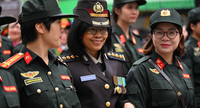 C&aacute;c nữ sĩ quan xinh đẹp Đơn vị Cảnh s&aacute;t G&igrave;n giữ h&ograve;a b&igrave;nh số 1 Việt Nam- Ảnh 10.