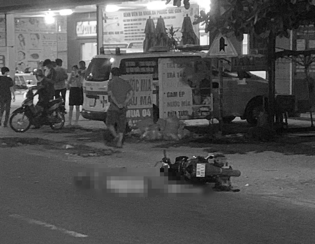 X&aacute;c định nguy&ecirc;n nh&acirc;n người đ&agrave;n &ocirc;ng tử vong b&ecirc;n xe m&aacute;y tr&ecirc;n đường ĐT . 747 B B&igrave;nh Dương - Ảnh 1.