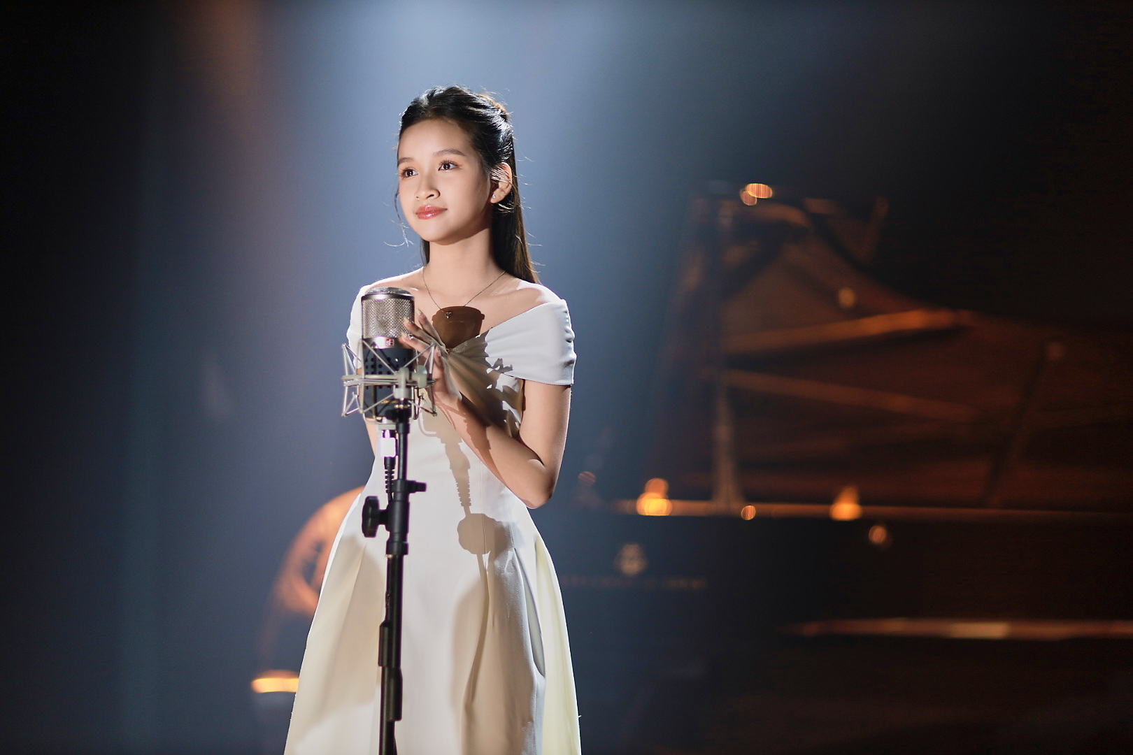 Đặng Kim Thiên Kim hát ca khúc mới về mẹ của nhạc sĩ Lưu Hà An gây xúc động- Ảnh 5.