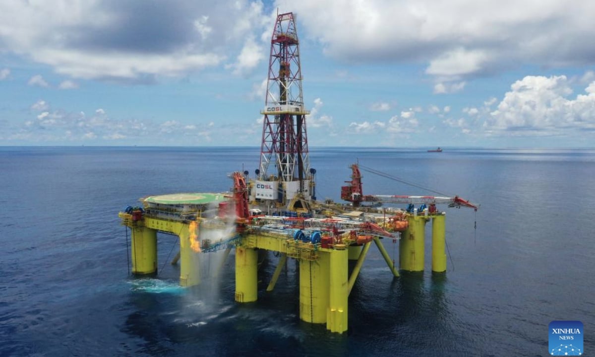 Láng giềng Việt Nam trúng độc đắc - Phát hiện kho báu "vàng đen" hơn 100 triệu tấn - Ảnh 1.