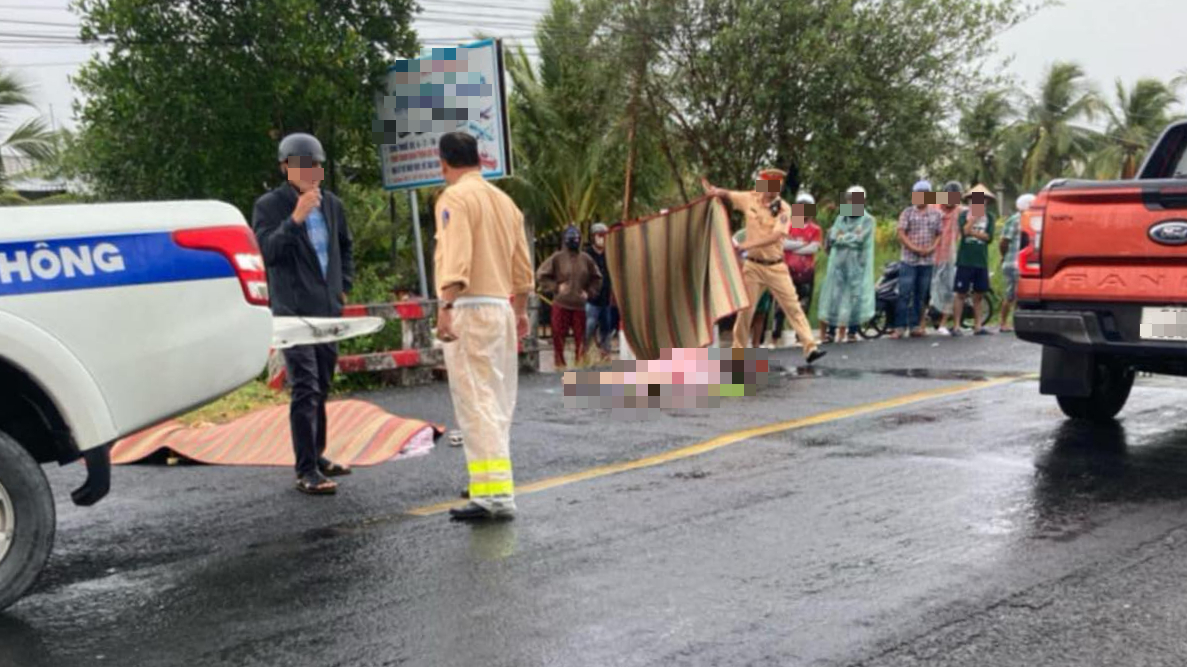 Tai nạn giao th&ocirc;ng C&agrave; Mau: Vợ chồng tử vong Khi đi kh&aacute;m thai tại C&aacute;i Nước - Ảnh 1.