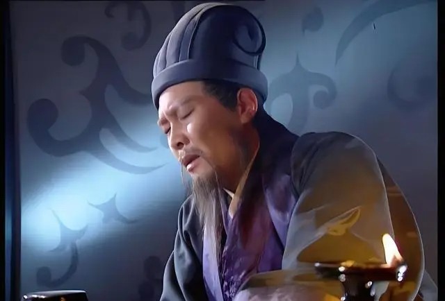 Vì sao Gia Cát Lượng đau xót nôn ra máu khi Trương Bào chết?- Ảnh 4. Vì sao Gia Cát Lượng đau xót nôn ra máu khi Trương Bào chết?- Ảnh 4.