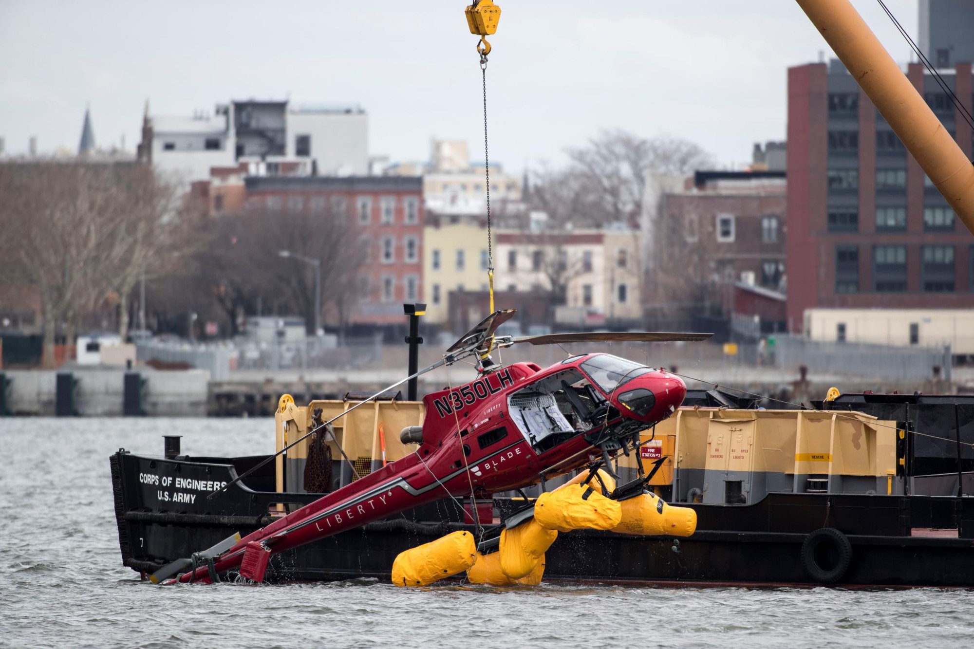 Cách vài năm lại có người chết: Vì sao New York lại rơi vào chuỗi bi kịch tai nạn trực thăng đầy ám ảnh?- Ảnh 2. Cách vài năm lại có người chết: Vì sao New York lại rơi vào chuỗi bi kịch tai nạn trực thăng đầy ám ảnh?- Ảnh 2.