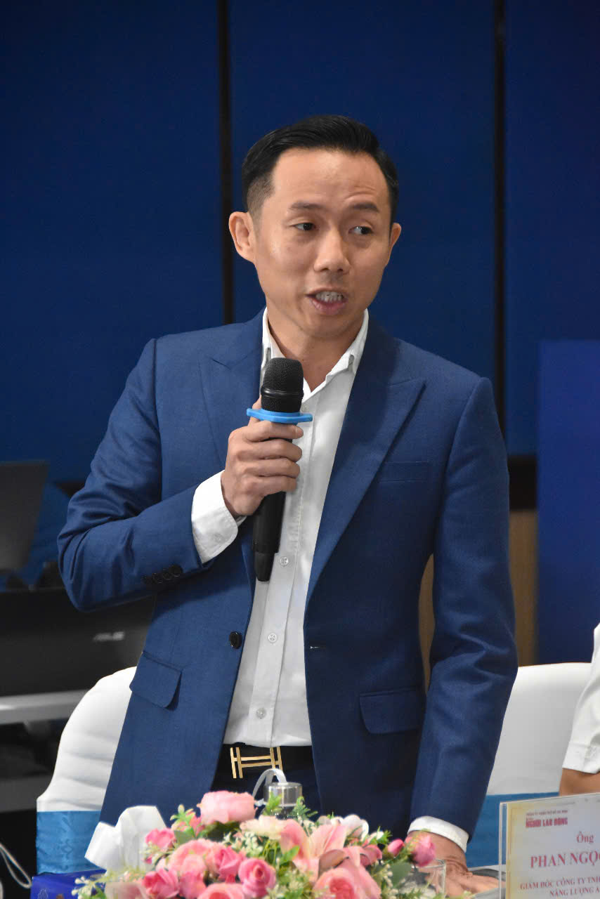 C&aacute;ch lắp điện mặt trời d&ugrave;ng được cả ban đ&ecirc;m- Ảnh 2.