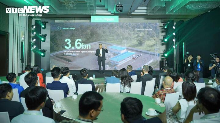 Số h&oacute;a v&agrave; tr&iacute; tuệ nh&acirc;n tạo AI 'bật c&ocirc;ng tắc' cho chuyển đổi xanh - Ảnh 1.