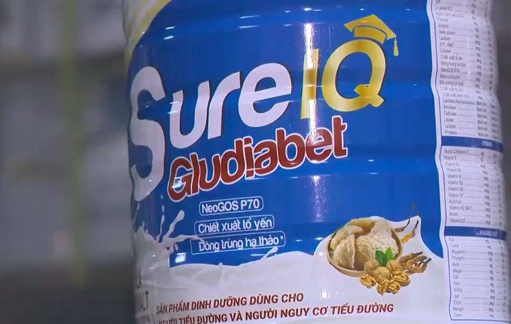 Phá đường dây sản xuất sữa bột giả cho trẻ sơ sinh, bà bầu thu lợi gần 500 tỉ đồng- Ảnh 2. Phá đường dây sản xuất sữa bột giả cho trẻ sơ sinh, bà bầu thu lợi gần 500 tỉ đồng- Ảnh 2.