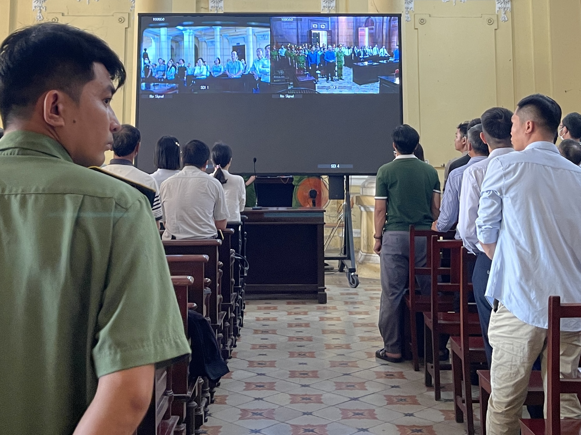 Vụ án cấp sai bằng lái xe: Quyền lợi 63 . 458 Học viên được bảo vệ - Ảnh 2.