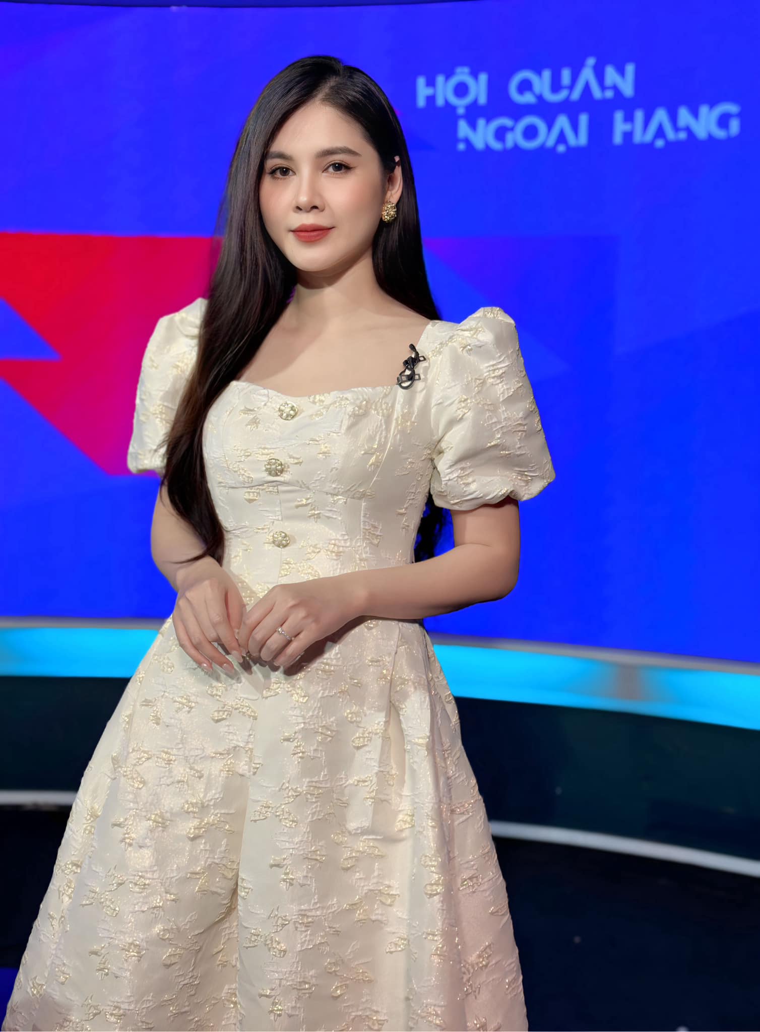 Cuộc sống của nữ MC thể thao xinh đẹp "đi nhầm sân golf được chồng như ý"- Ảnh 5.