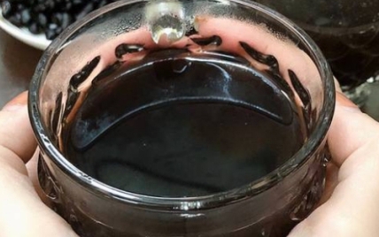 3 không khi uống nước đậu đen mùa hè - Ảnh 2.