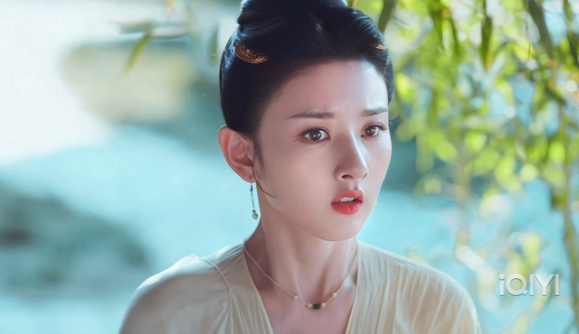 Mỹ nhân đẹp đến mức độ hot tăng 677% chỉ sau 1 đêm, nhan sắc khuôn vàng thước ngọc được nhà nhà tung hô- Ảnh 5. Mỹ nhân đẹp đến mức độ hot tăng 677% chỉ sau 1 đêm, nhan sắc khuôn vàng thước ngọc được nhà nhà tung hô- Ảnh 5.