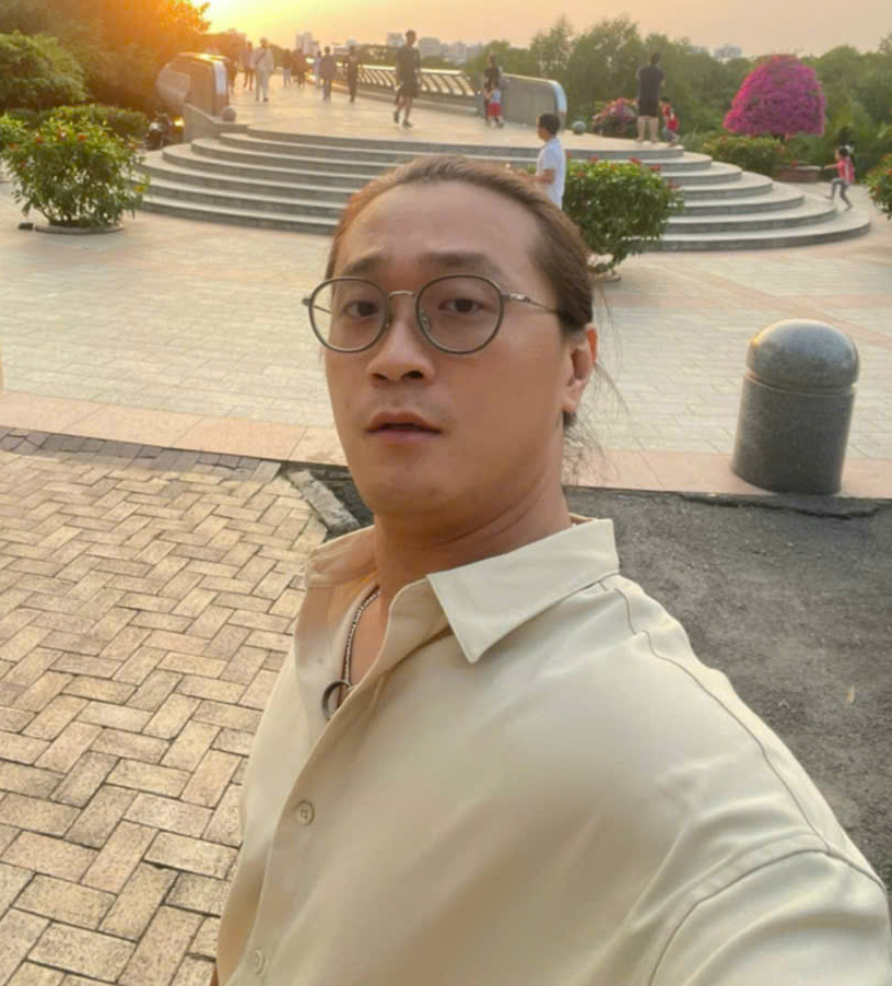Công an TP HCM bắt thanh niên tấn công bạn gái ở quán cà phê- Ảnh 3. Công an TP HCM bắt thanh niên tấn công bạn gái ở quán cà phê- Ảnh 3.