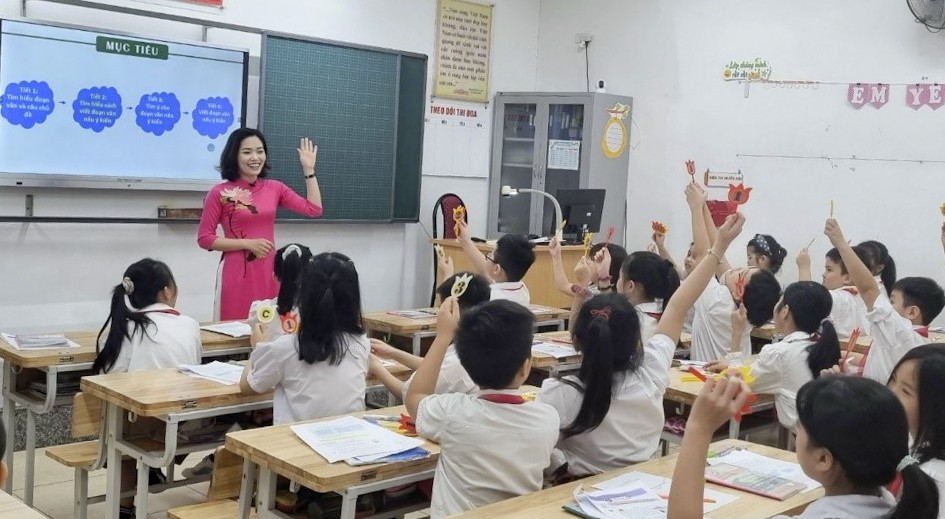 Bỏ cấp huyện, các trường học, bệnh viện của huyện sẽ sắp xếp thế nào? - Ảnh 2.