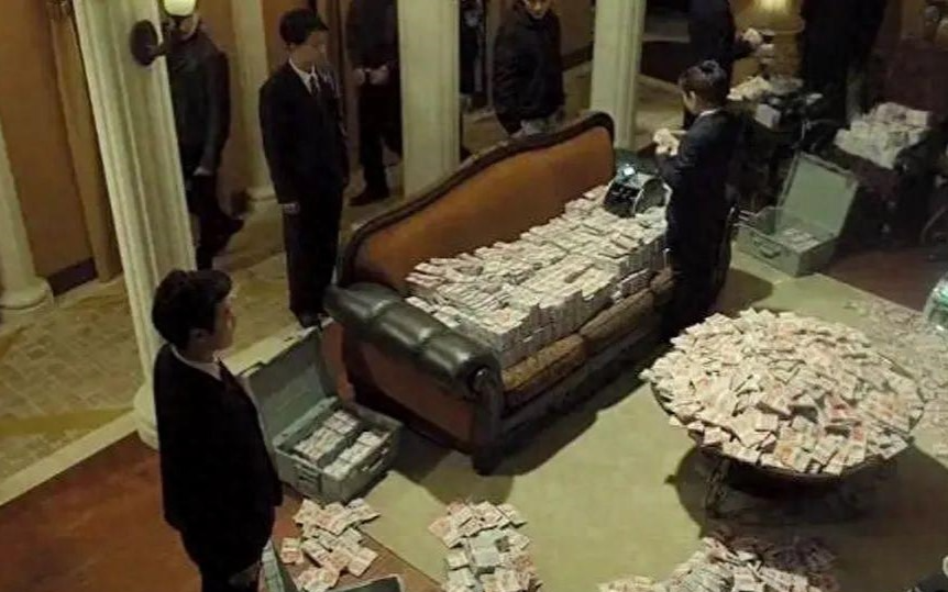 “Hoàng đế địa phương" ở Trung Quốc: Tát bí thư huyện, xây cầu đổi vận và cú sụp đổ bạc tỷ - Ảnh 2.