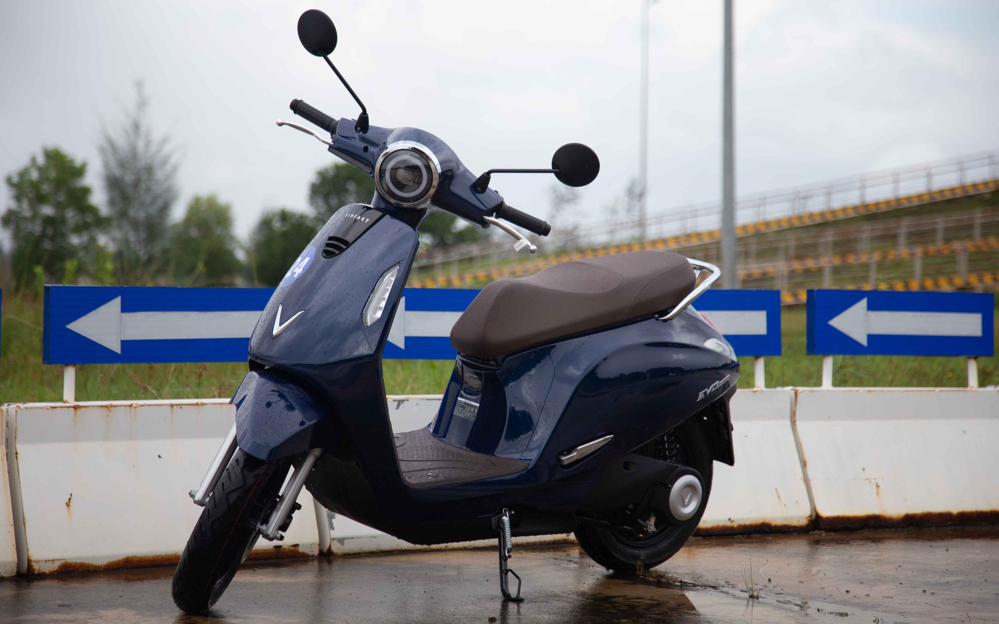 Sau trải nghiệm "hãi hùng" ở Đà Lạt, chủ xe Trung Quốc thổ lộ: Xe ổn nhưng như bị "đem con bỏ chợ" - Ảnh 6.