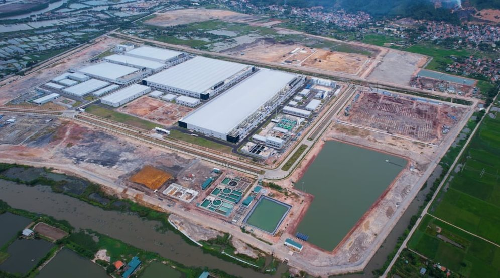 Công ty sở hữu đội tàu container lớn nhất Việt Nam đóng tàu mới gần 1.200 tỷ đồng, cổ phiếu tăng 80% sau 1 năm, lên đỉnh lịch sử - Ảnh 2.