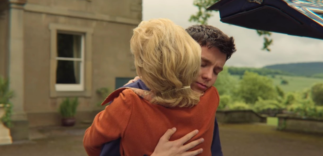 Xem phim &ldquo;Sex Education&rdquo;, t&ocirc;i vỡ lẽ khi nghe 1 C&Acirc;U THOẠI - B&agrave;ng ho&agrave;ng ph&aacute;t hiện m&igrave;nh l&agrave; nguy&ecirc;n nh&acirc;n khiến con c&oacute; th&aacute;i độ chống đối, học h&agrave;nh xuống dốc, thi cử lao đao- Ảnh 1.