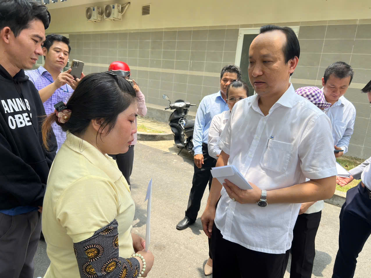 Lời kể đau thương từ vụ sập nhà xưởng Bình Dương khiến 3 người thiệt mạng - Ảnh 2. Lời kể đau thương từ vụ sập nhà xưởng Bình Dương khiến 3 người thiệt mạng - Ảnh 2.