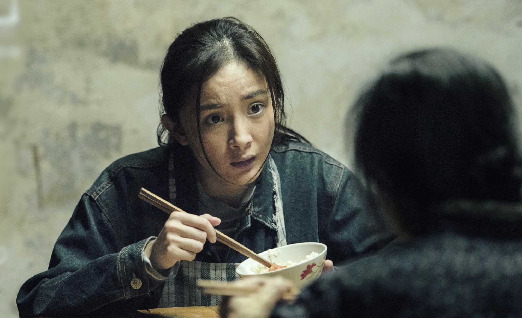 Minh tinh hạng A diễn dở tới mức đạo diễn phải quay lại 95%: "Ước gì tôi cho cô ta đóng vai câm" - Ảnh 1. Minh tinh hạng A diễn dở tới mức đạo diễn phải quay lại 95%: "Ước gì tôi cho cô ta đóng vai câm" - Ảnh 1.