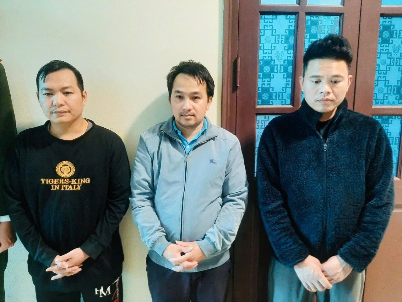 Điều tra 3 đối tượng mua 22 tài khoản ngân hàng số dư 0 đồng rồi đặt 22 cuốc xe: Phát hiện thủ đoạn tinh vi chiếm đoạt hàng chục triệu đồng- Ảnh 1. Điều tra 3 đối tượng mua 22 tài khoản ngân hàng số dư 0 đồng rồi đặt 22 cuốc xe: Phát hiện thủ đoạn tinh vi chiếm đoạt hàng chục triệu đồng- Ảnh 1.