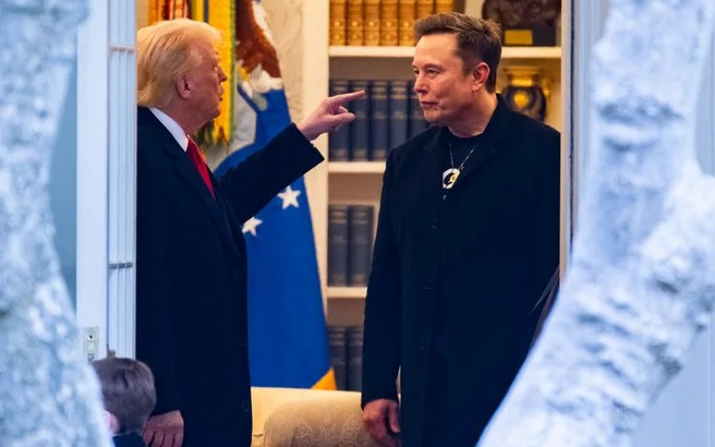 Tổng thống Donald Trump n&oacute;i điều bất ngờ về tỉ ph&uacute; Elon Musk - Ảnh 2.
