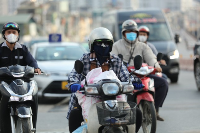 Miền Bắc đón không khí lạnh: Dự báo thời tiết Hà Nội có mưa lớn không? - Ảnh 1.