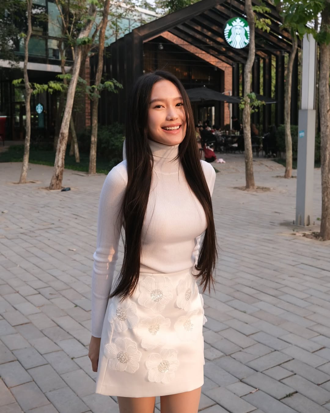 Tiểu thư Do&atilde;n Hải My khoe visual ngọt ng&agrave;o khiến Đo&agrave;n Văn Hậu say đắm, đ&acirc;y l&agrave; c&aacute;ch gi&uacute;p body l&uacute;c n&agrave;o cũng nuột n&agrave;- Ảnh 5.