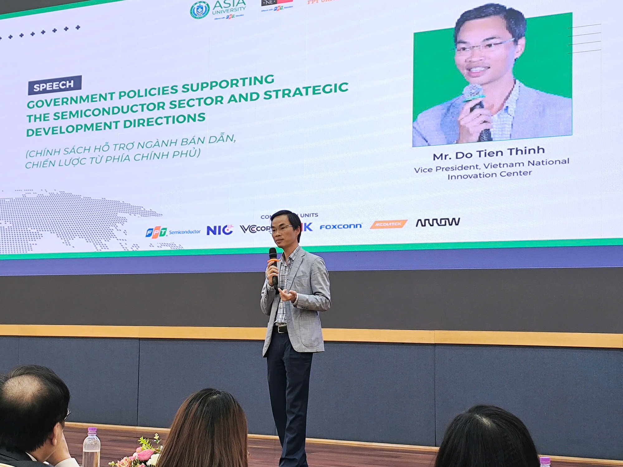 Chiến lược ph&aacute;t triển nh&acirc;n lực ng&agrave;nh b&aacute;n dẫn nh&igrave;n từ hợp t&aacute;c của Tập đo&agrave;n FPT v&agrave; Asia University - Ảnh 4.