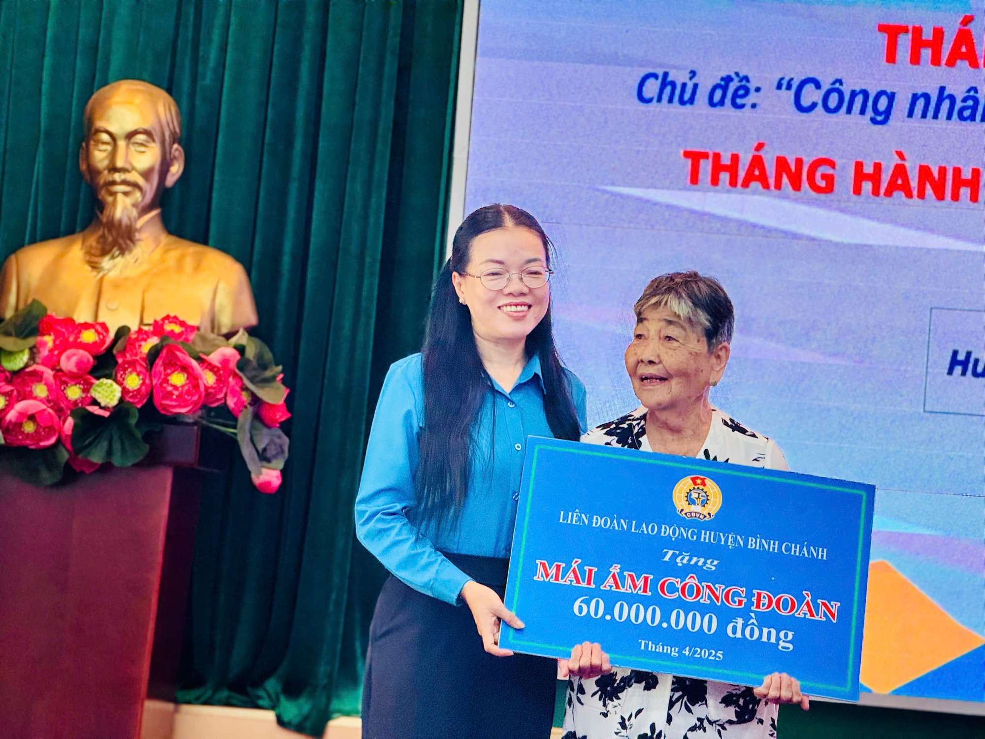 Một c&ocirc;ng ty ở TP HCM tặng 993 chỉ v&agrave;ng cho c&ocirc;ng nh&acirc;n- Ảnh 6.