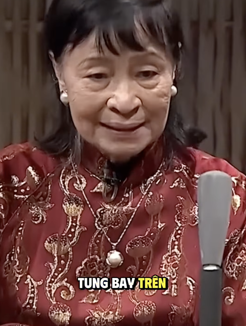 Giọng đọc huyền thoại tái hiện lại bản tin chiến thắng ngày 30/4, MC Diễm Quỳnh vỡ òa xúc động- Ảnh 3.