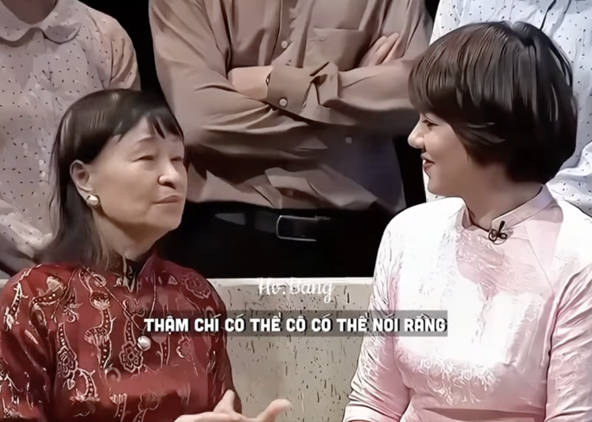 Giọng đọc huyền thoại tái hiện lại bản tin chiến thắng ngày 30/4, MC Diễm Quỳnh vỡ òa xúc động- Ảnh 2.