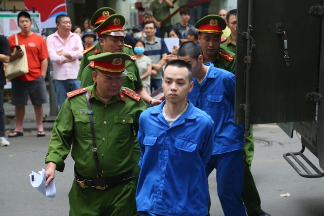 Dẫn giải 24 ' quái xế ' đua xe Gây tai nạn chết người đến tòa án Hà Nội - Ảnh 4.