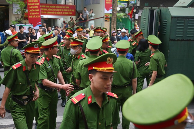 Dẫn giải 24 ' quái xế ' đua xe Gây tai nạn chết người đến tòa án Hà Nội - Ảnh 8.