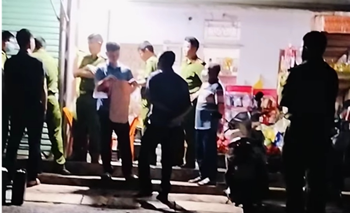 Hai cháu bé 6 và 8 tuổi tử vong bất thường tại nhà ông bà ngoại- Ảnh 1.