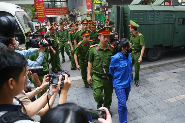 Dẫn giải 24 ' quái xế ' đua xe Gây tai nạn chết người đến tòa án Hà Nội - Ảnh 7.