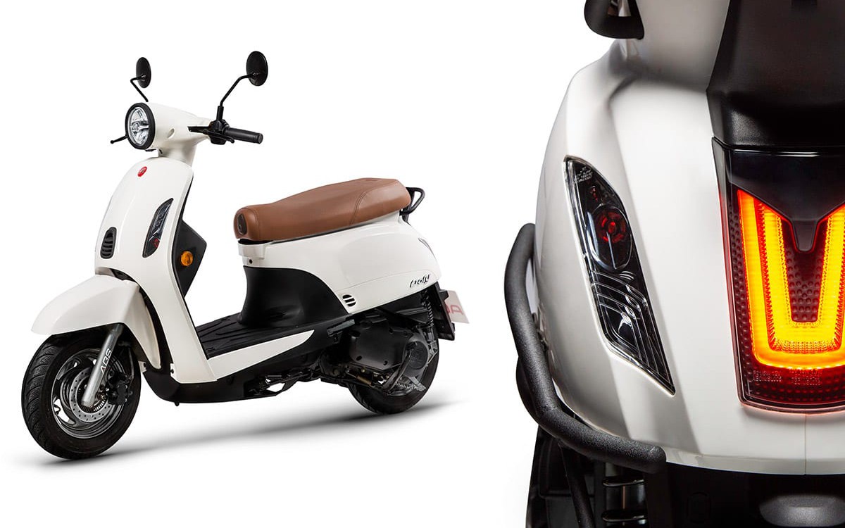 Ở Việt Nam có 2 mẫu xe tay ga vừa ra mắt: Một mẫu ăn xăng 1,9L/100km, một mẫu khỏe gấp 3 lần Vision - Ảnh 20.