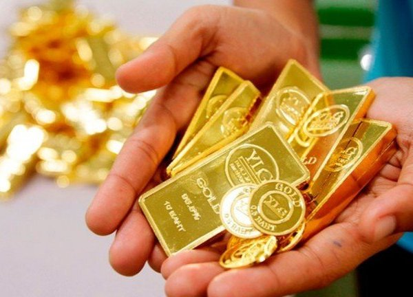 Vay vàng giữa bà cháu: Bài học về niềm tin và giá trị tài chính gia đình - Ảnh 1.