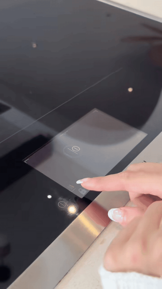 Cơ ngơi đẳng cấp của 2 phú bà hot nhất Chị Đẹp Đạp Gió: Người ở penthouse 300m², người ở lâu đài trắng 100 tỷ!- Ảnh 5. Cơ ngơi đẳng cấp của 2 phú bà hot nhất Chị Đẹp Đạp Gió: Người ở penthouse 300m², người ở lâu đài trắng 100 tỷ!- Ảnh 5.