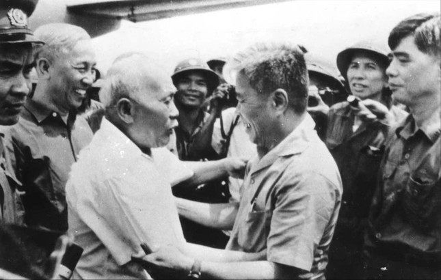 Tân Sơn Nhất - hành trình chuyển mình từ cứ điểm quân sự đến sân bay quốc tế - Ảnh 2.