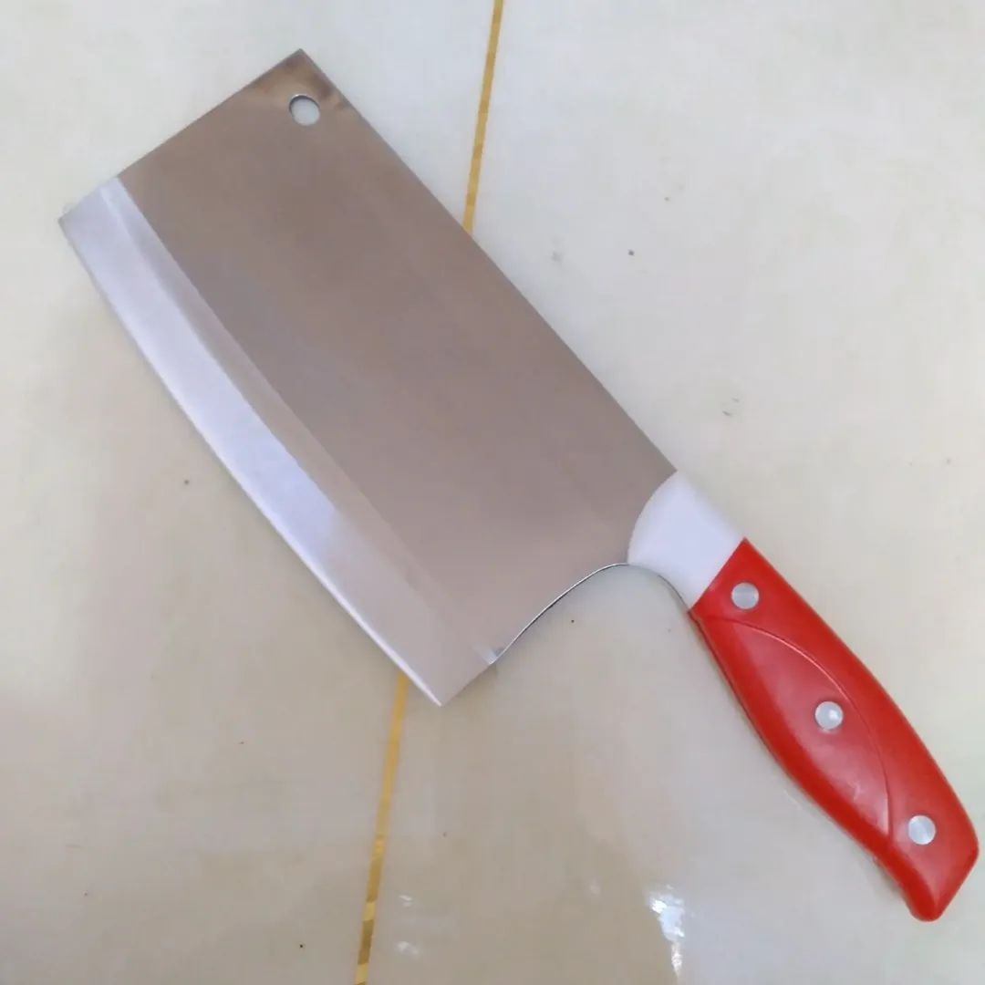 Bôi kem đánh răng lên lưỡi dao, hiệu quả "vàng mười" đến nỗi người người đua nhau làm - Ảnh 1.