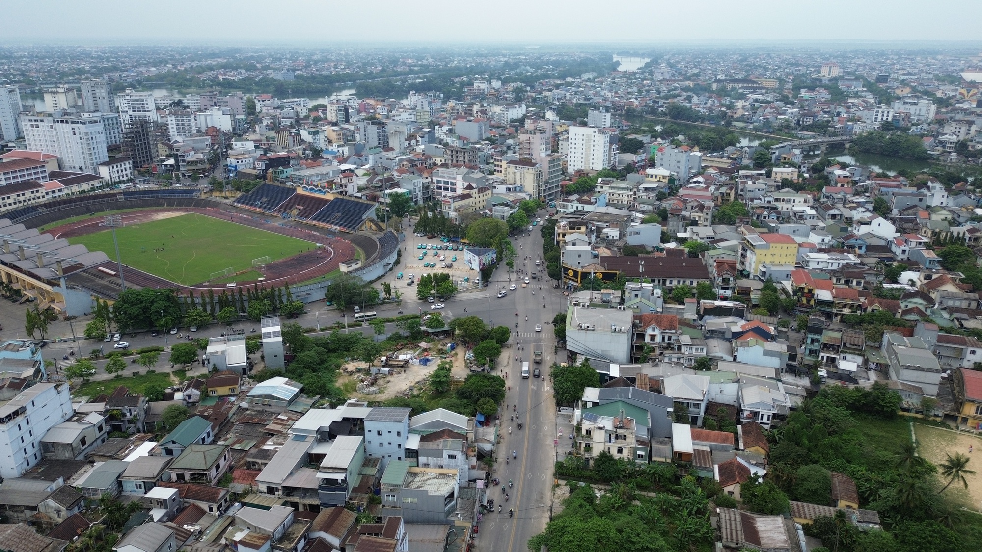 Tương lai khu đất &ldquo;v&agrave;ng&rdquo; nằm cạnh quảng trường trăm tỷ đang x&acirc;y dựng ở Huế- Ảnh 2.