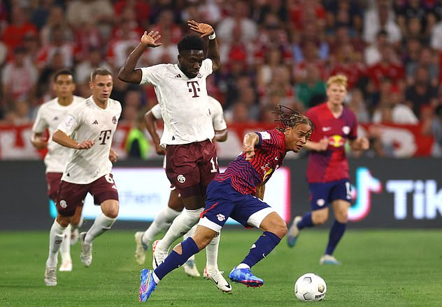 Man United chạy đua giành chữ ký sao tiền đạo 64 triệu bảng - Ảnh 5.