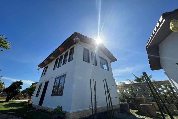 Mỹ nh&acirc;n Việt sở hữu nh&agrave; vườn 70 tỷ, biệt thự khắp c&aacute;c tỉnh th&agrave;nh: L&ecirc;n đời ph&uacute; b&agrave; nhờ "phim giả t&igrave;nh thật" - Ảnh 9.