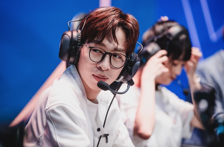 Lời xin lỗi ngày càng mất giá ở showbiz Việt!- Ảnh 3.